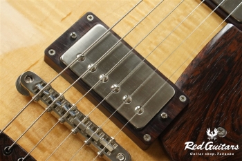 Grain Arched – Hard Rock Maple TOP / Honduras Mahogany Jacaranda - Natural